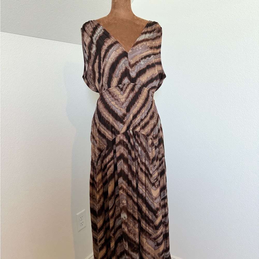 Chic Zebra Print Maxi Dress